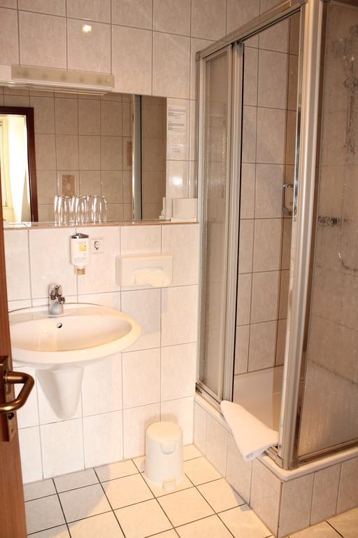 Hotel Anhalt Кётен Номер фото